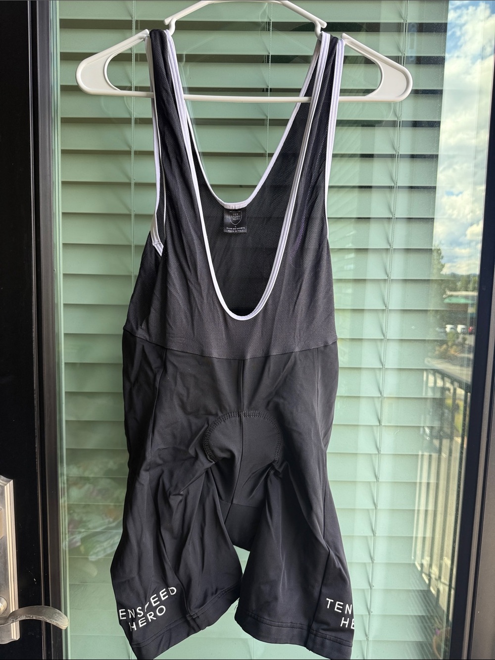 EUC TenSpeed Hero Women’s Cycling Club Bib Shorts, Large